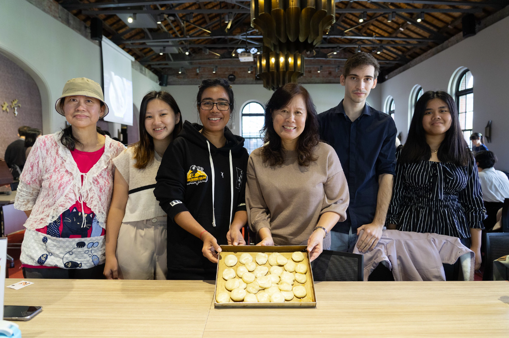 NTU Host Family Project Year End Party2
